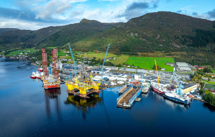 Styrker posisjonen mot forsvaret