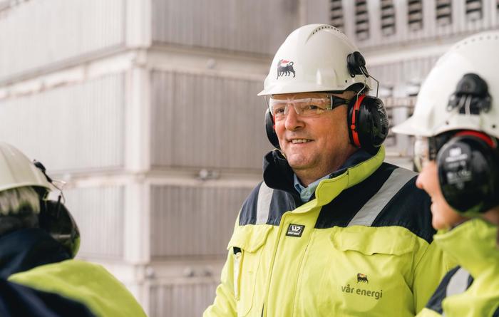 Varsler kraftig fall i aktiviteten langs kysten